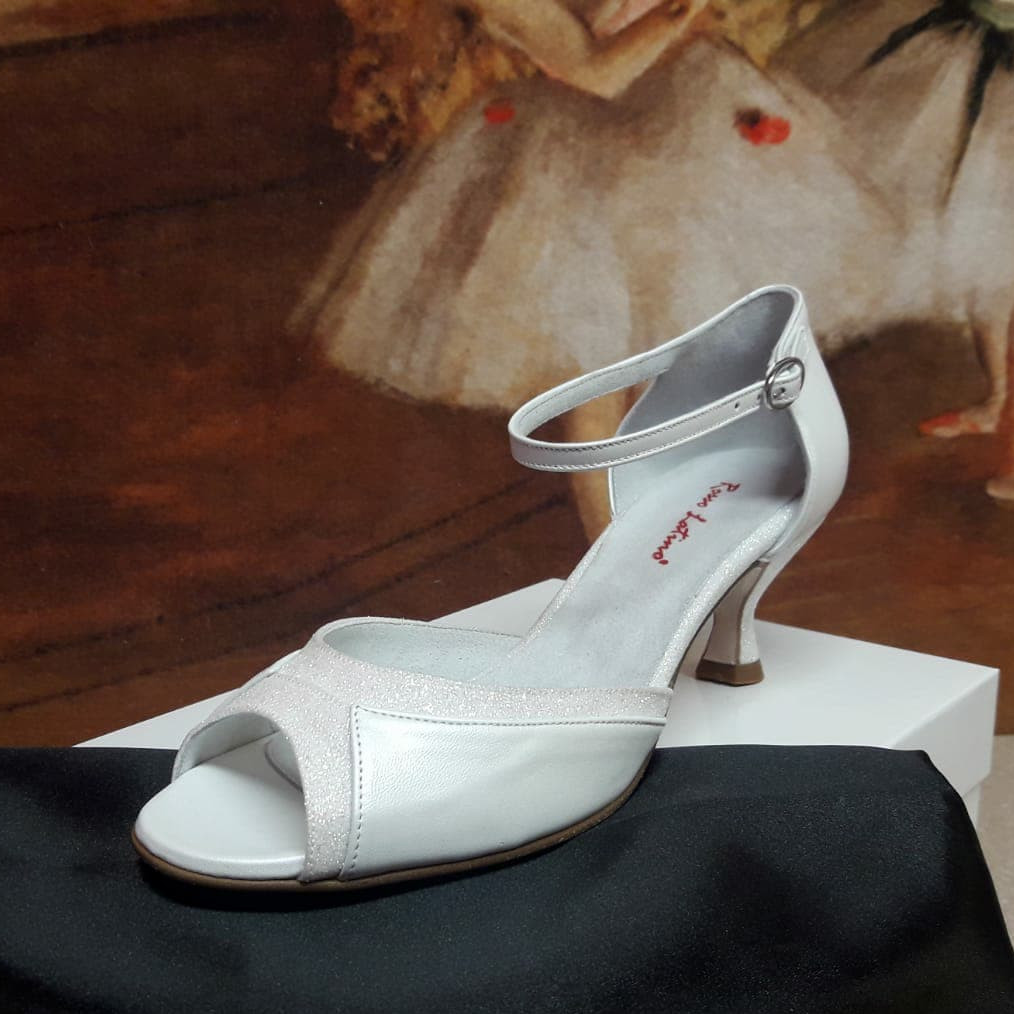 Esempio scarpa da sposa